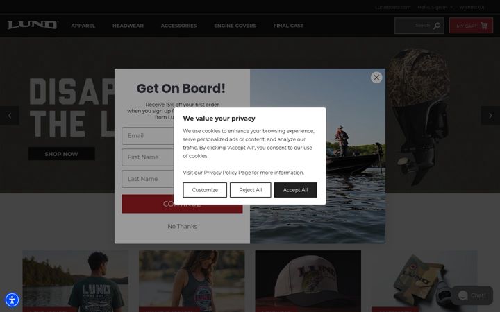 Screenshot of lundboatsgear.com