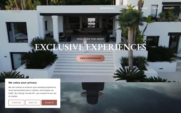 Screenshot of luxiaexperience.com