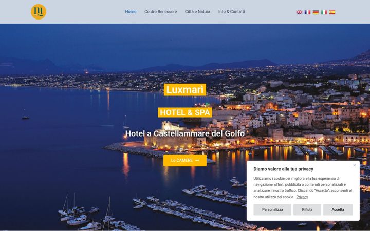 Screenshot of luxmari.it