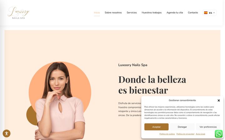 Screenshot of luxoorynailspa.com