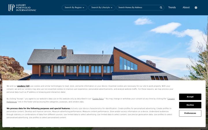 Screenshot of luxuryportfolio.com