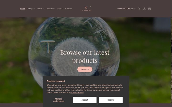 Screenshot of lvbespoke.co.uk