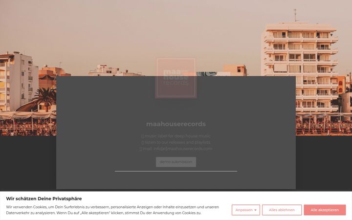 Screenshot of maahouserecords.com