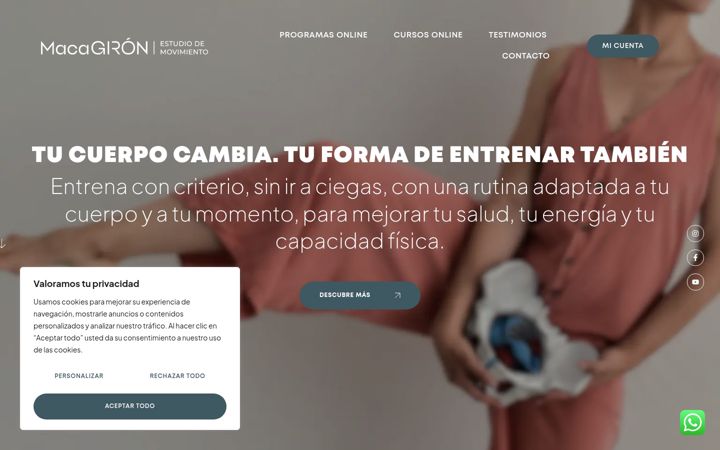 Screenshot of macagironestudio.com