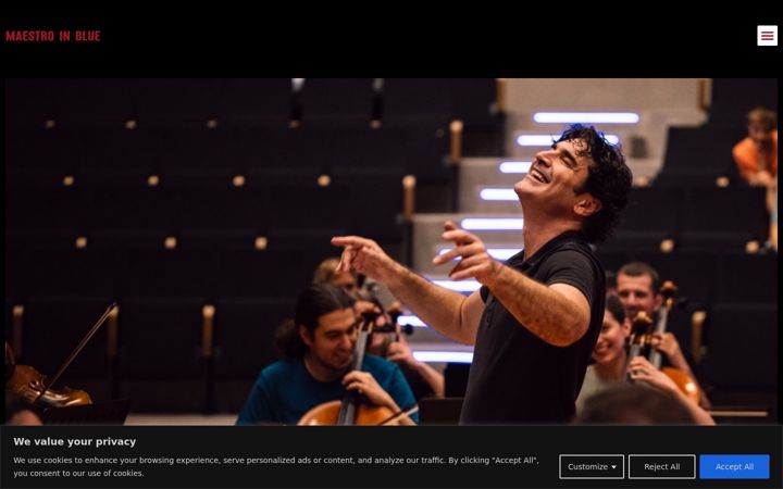 Screenshot of maestroinblue.com