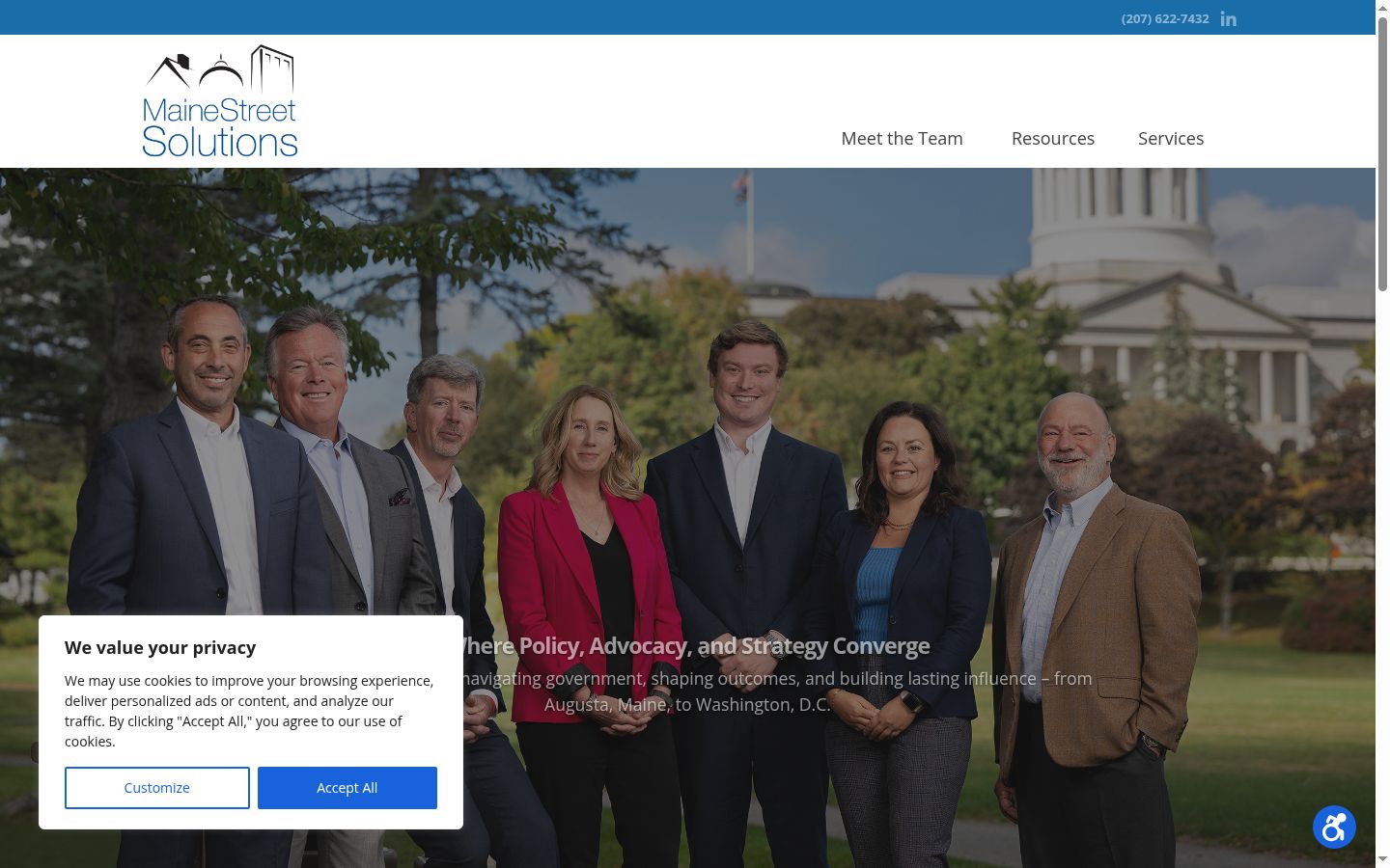 Screenshot of the consent banner shown before any interaction