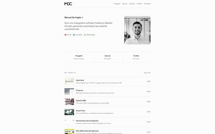 Screenshot of manueldeceglie.it