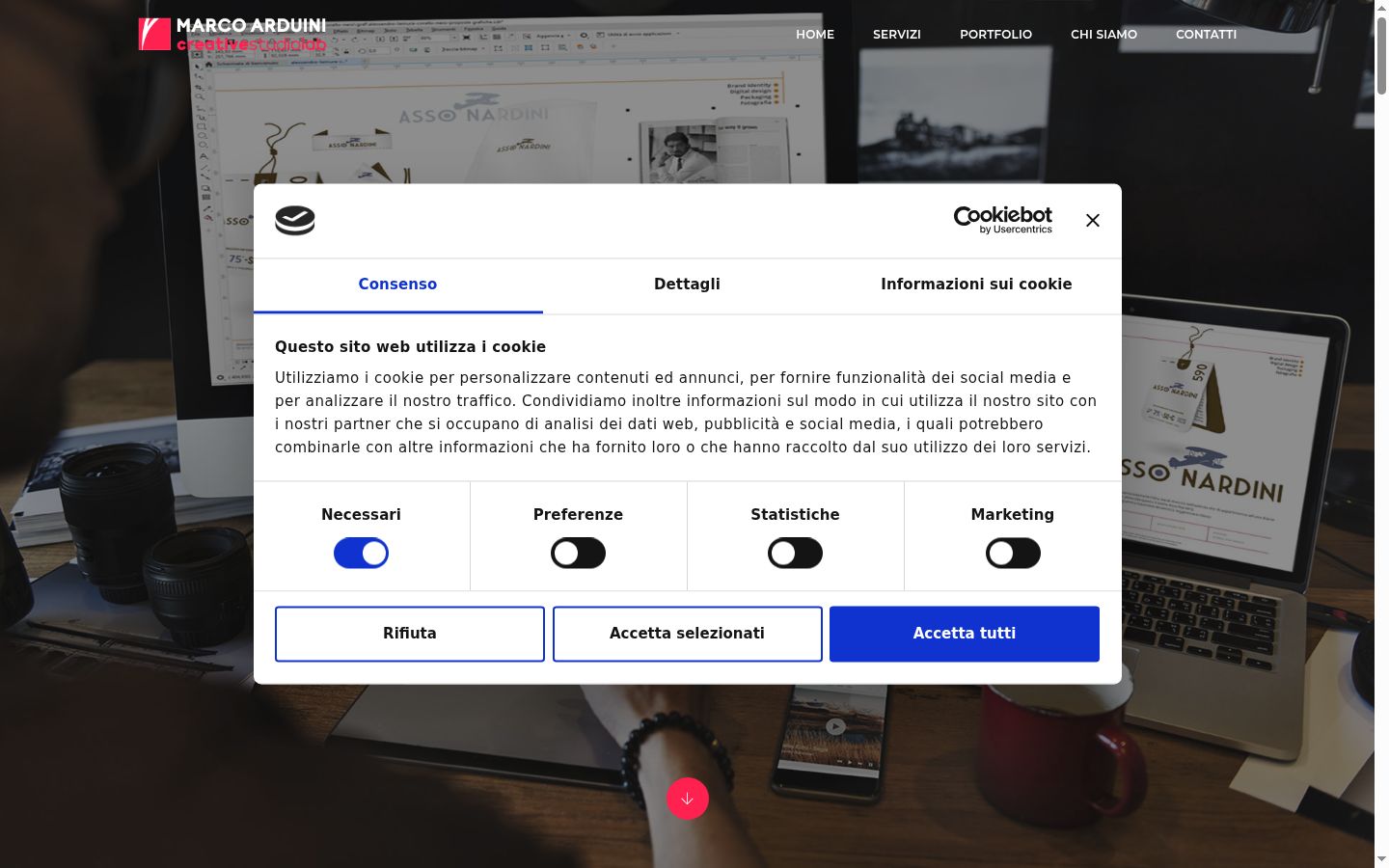 Captura de ecrã do banner de consentimento apresentado antes de qualquer interação