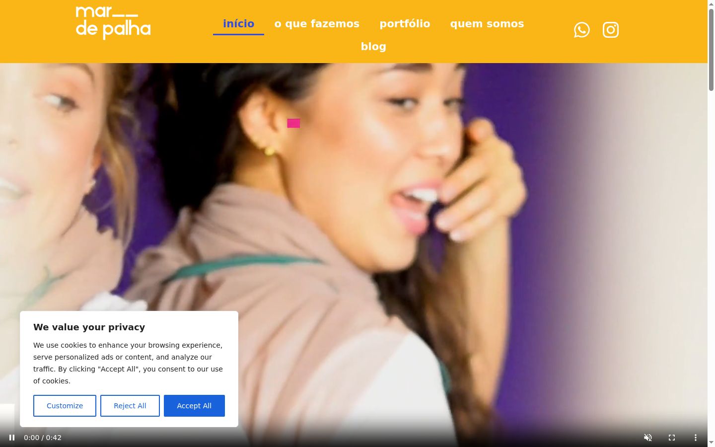 Captura de pantalla del banner de consentimiento mostrado antes de cualquier interacción