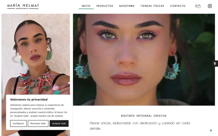 Screenshot of mariahelmat.com
