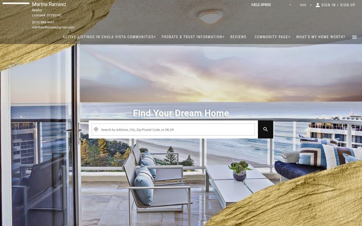 Screenshot of marthasdhomes.com