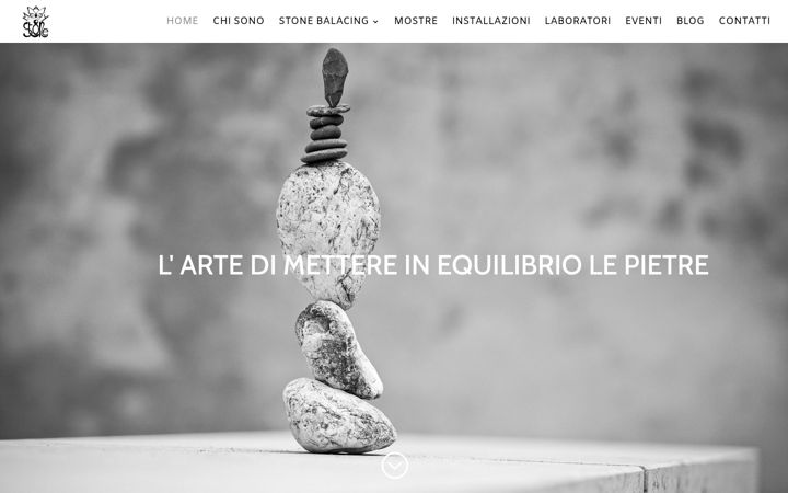 Screenshot of martinamaystone.com