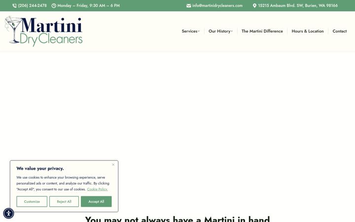 Screenshot of martinidrycleaners.com