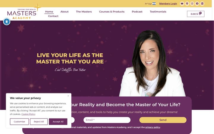 Screenshot of mastersofcreations.com