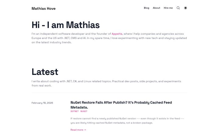 Screenshot of mathiashove.com
