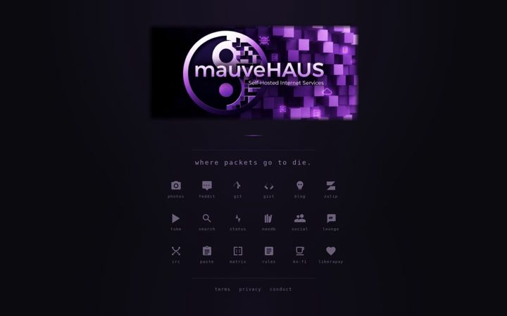 Screenshot of mauve.haus