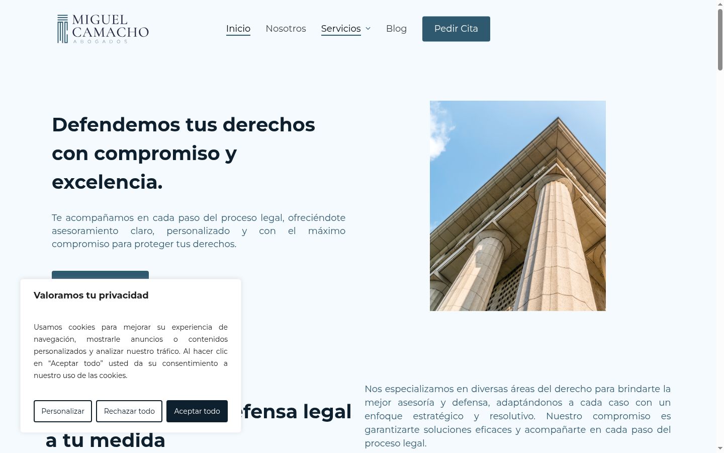 Captura de pantalla del banner de consentimiento mostrado antes de cualquier interacción