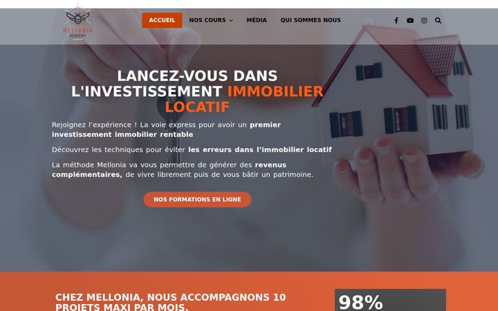 Screenshot of mellonia-academy.com