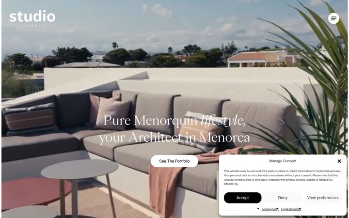 Screenshot of menorcastudio.com