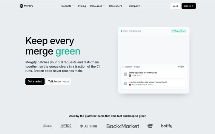 Screenshot of mergify.com