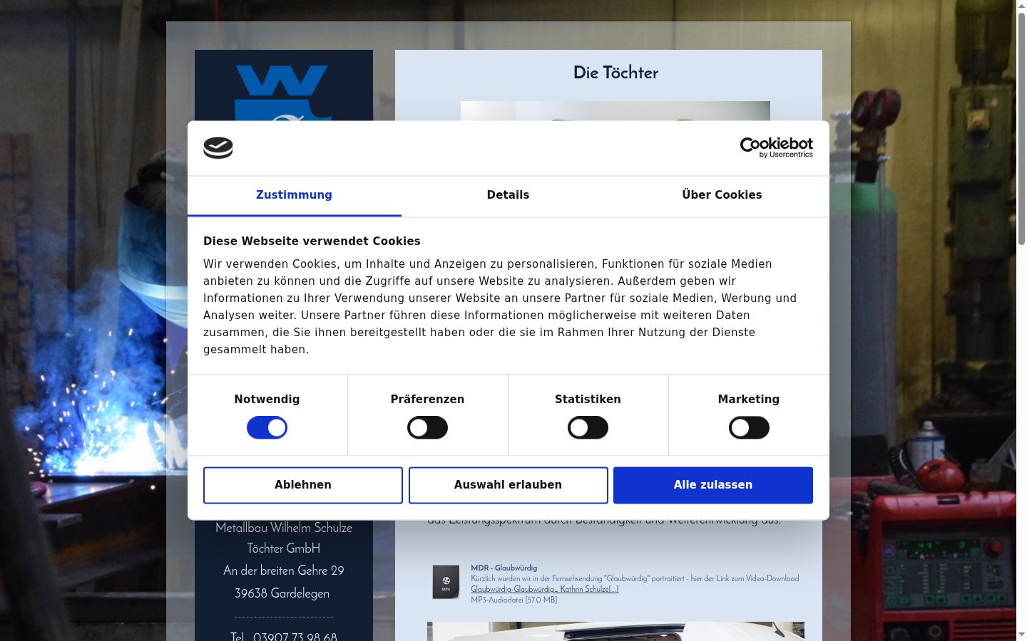Screenshot of the consent banner shown before any interaction