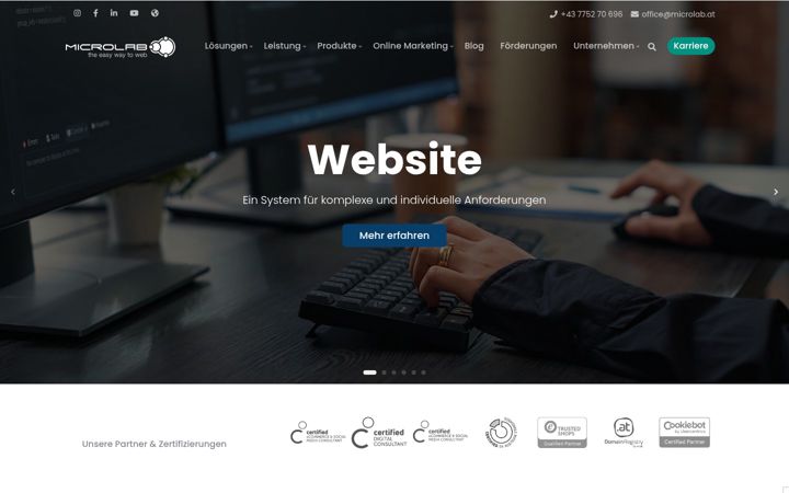 Captură de ecran a microlab.at