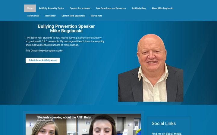 Screenshot of mikebogdanski.com