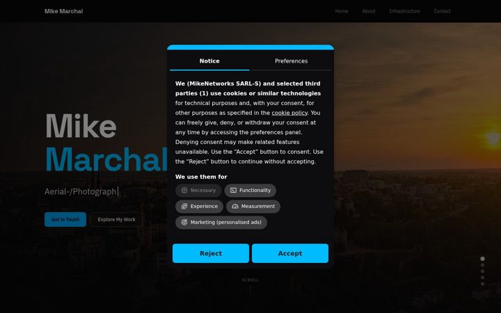 Screenshot of mikemarchal.com