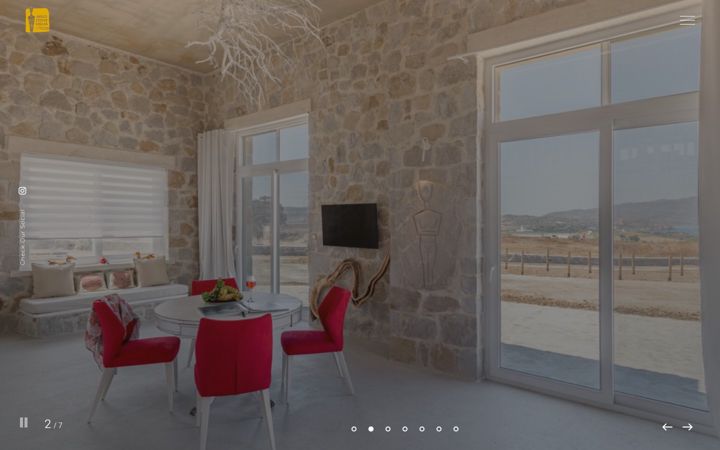 Screenshot of milostonevillas.com