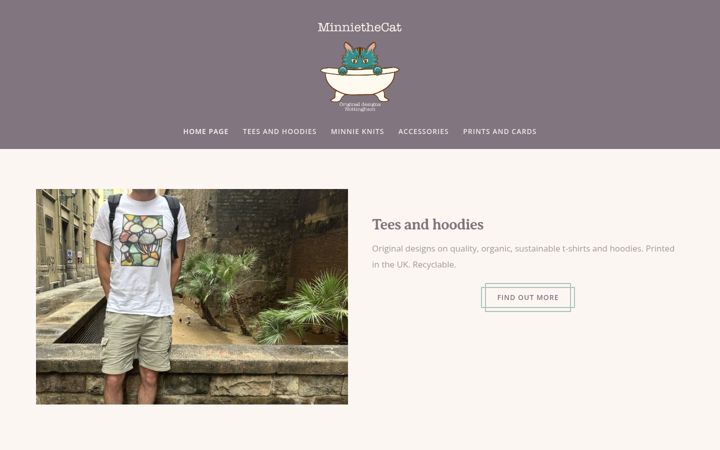 Screenshot of minniethecat.com