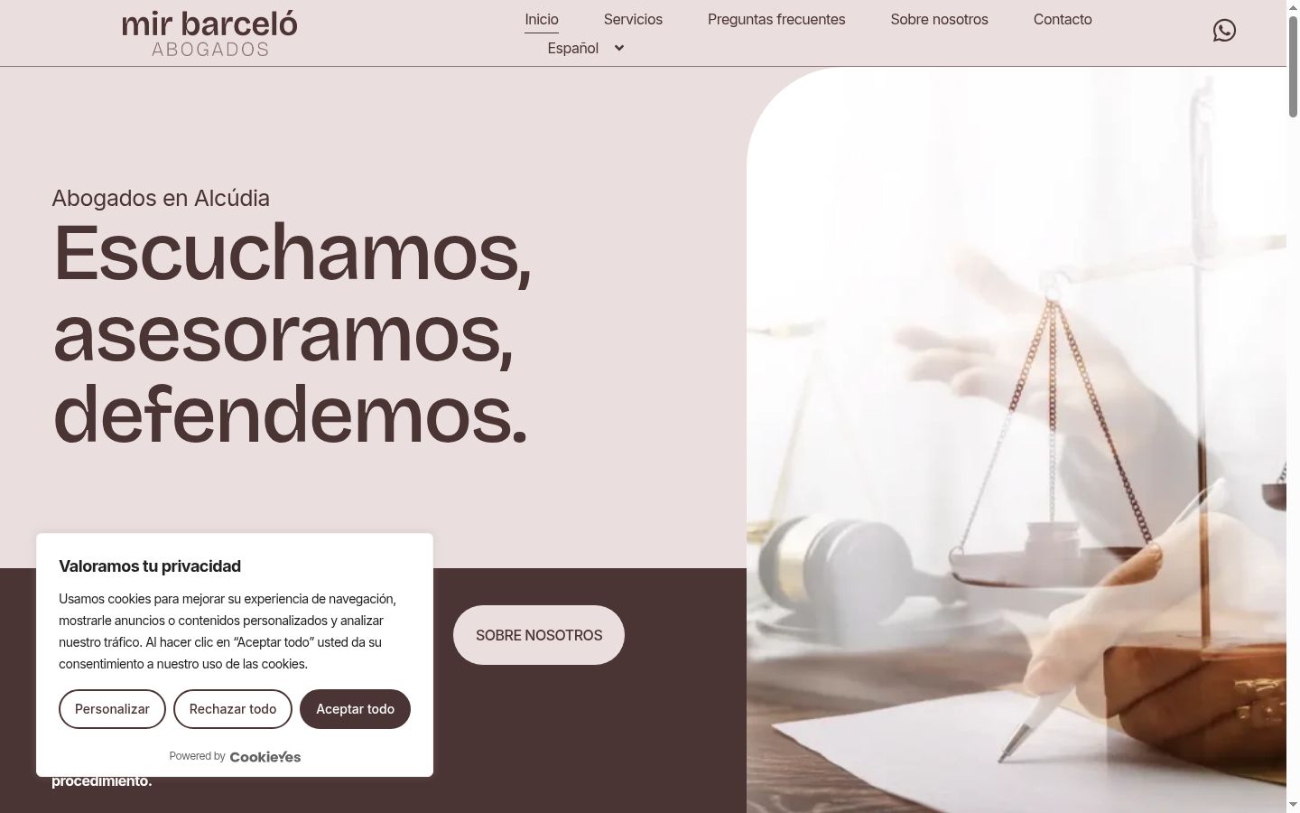Captura de pantalla del banner de consentimiento mostrado antes de cualquier interacción