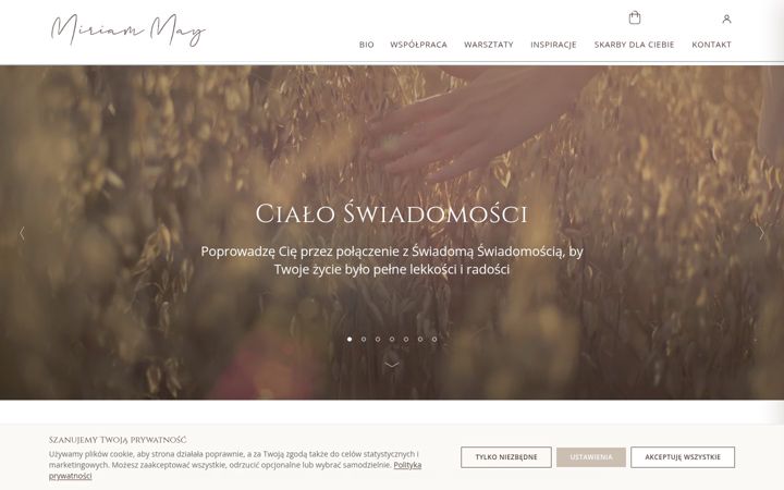 Screenshot of miriammay.com