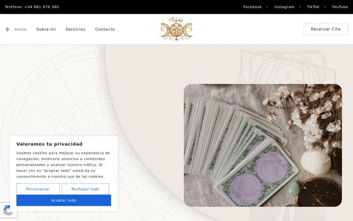 Screenshot of mistyckeytarot.com
