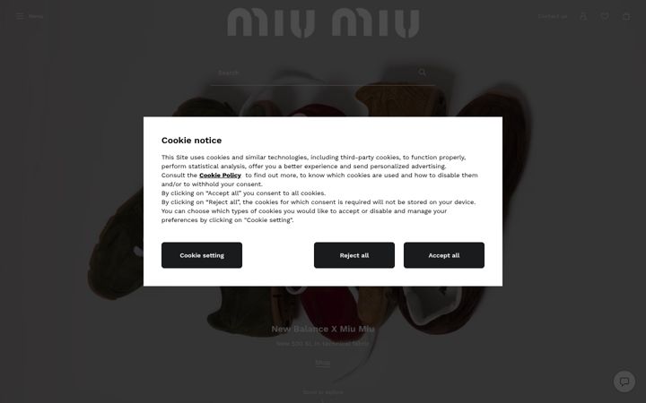 Screenshot stránky miumiu.com