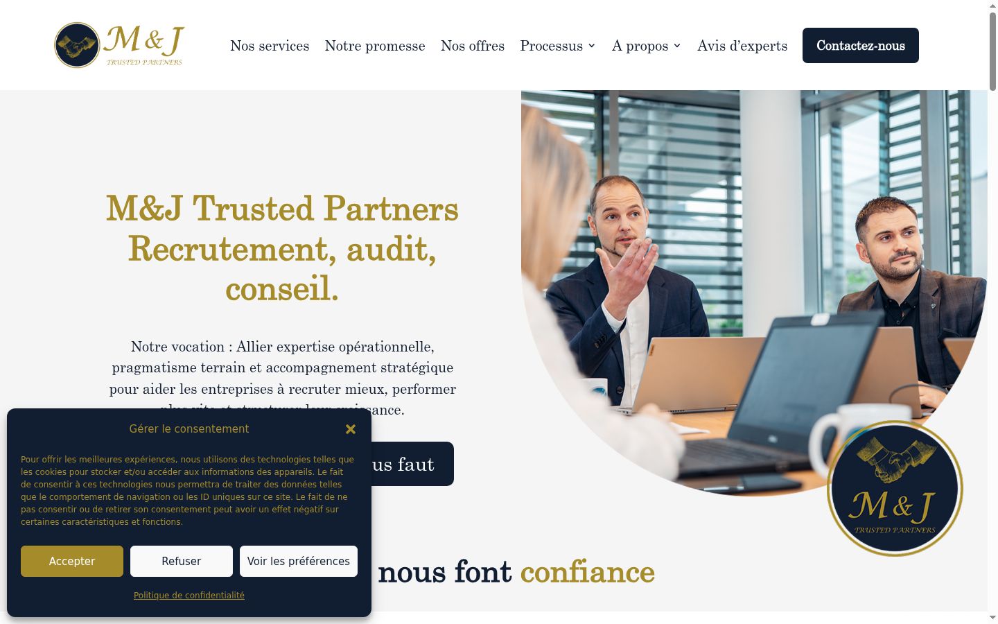 Captura de ecrã do banner de consentimento apresentado antes de qualquer interação