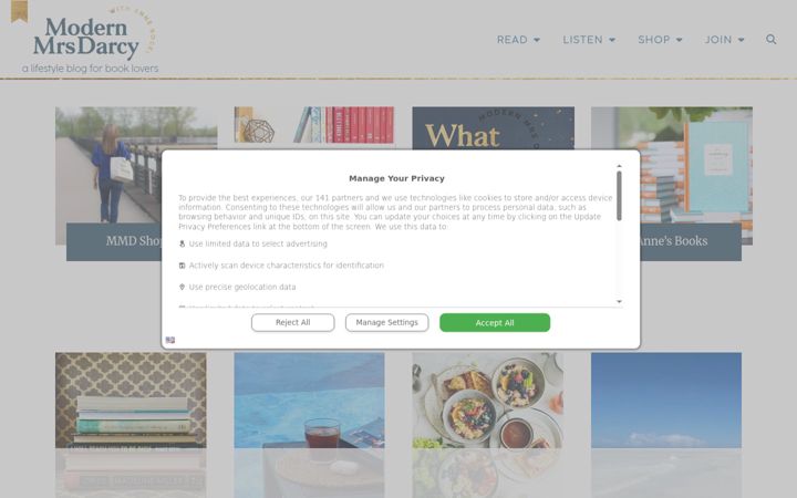 Screenshot of modernmrsdarcy.com