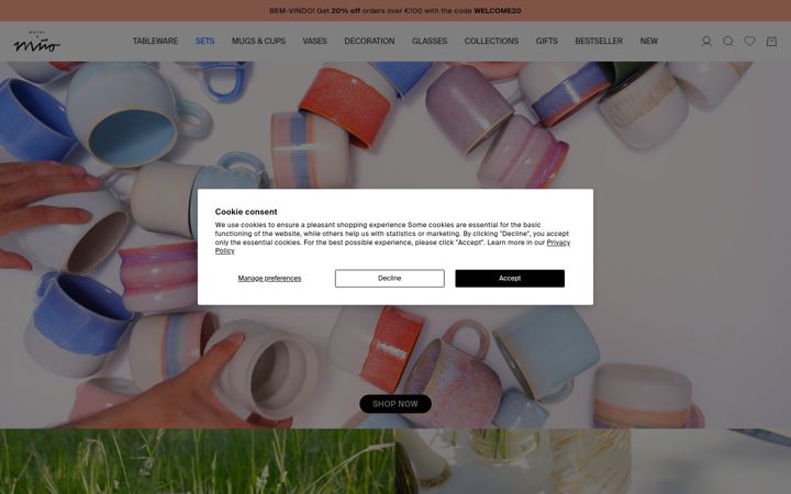 Screenshot of motelamiio.com