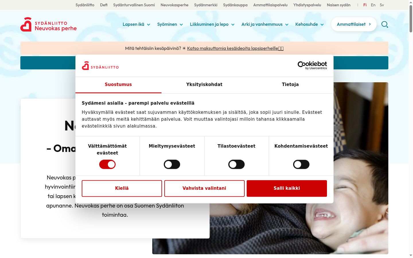 Captură de ecran a bannerului de consimțământ afișat înainte de orice interacțiune