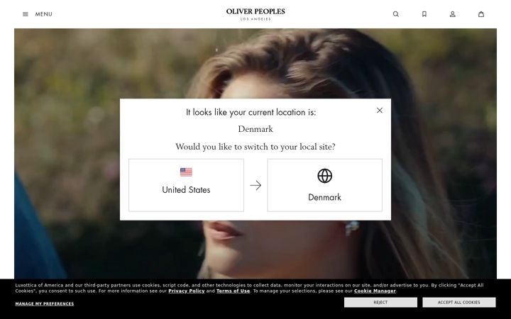 Screenshot of oliverpeoples.com