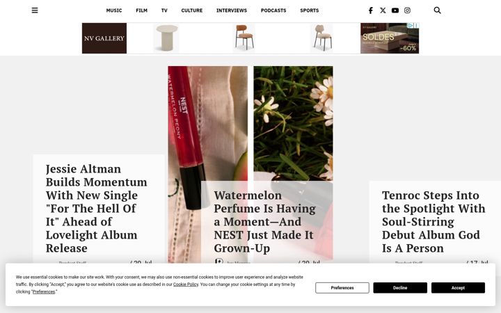 Screenshot of popdust.com
