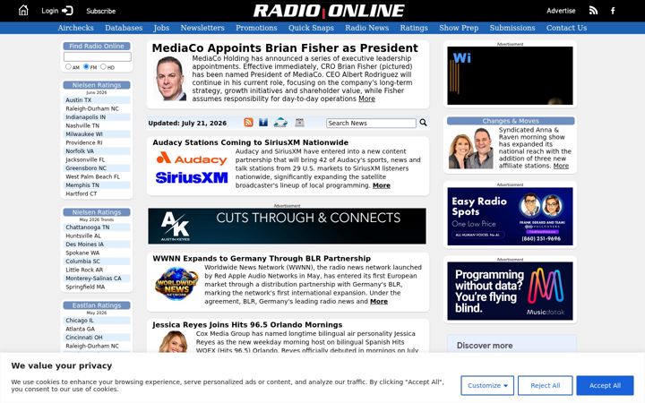Screenshot of radio-online.com