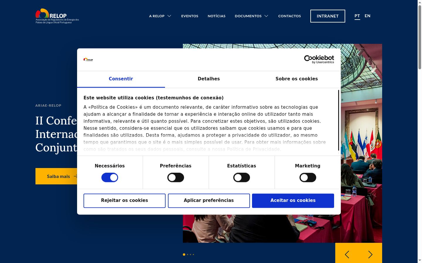 Screenshot of the consent banner shown before any interaction