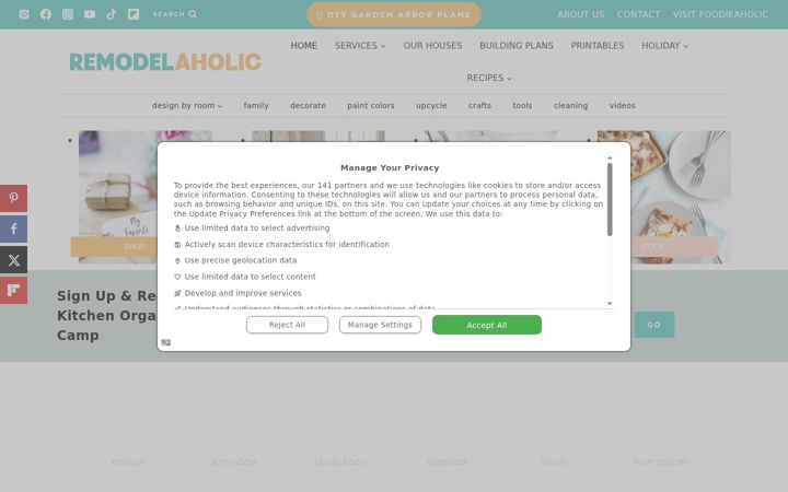 Screenshot of remodelaholic.com