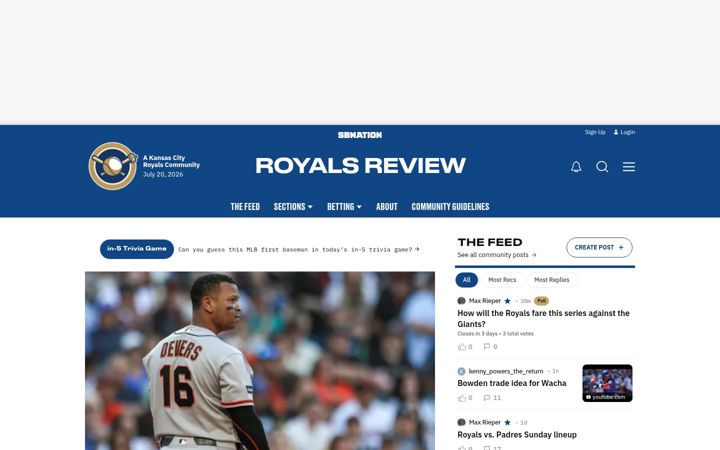 Screenshot of royalsreview.com