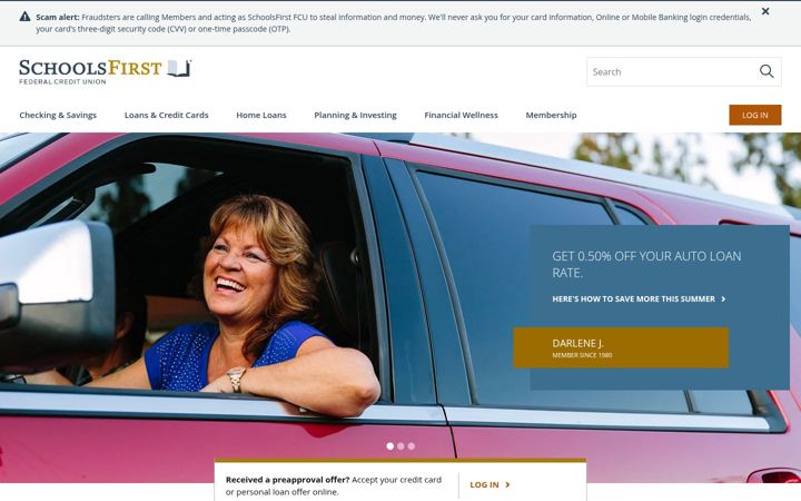 Screenshot of schoolsfirstfcu.org
