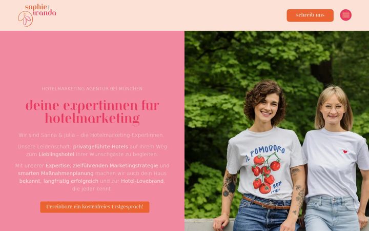 Posnetek zaslona sophieundwanda.com