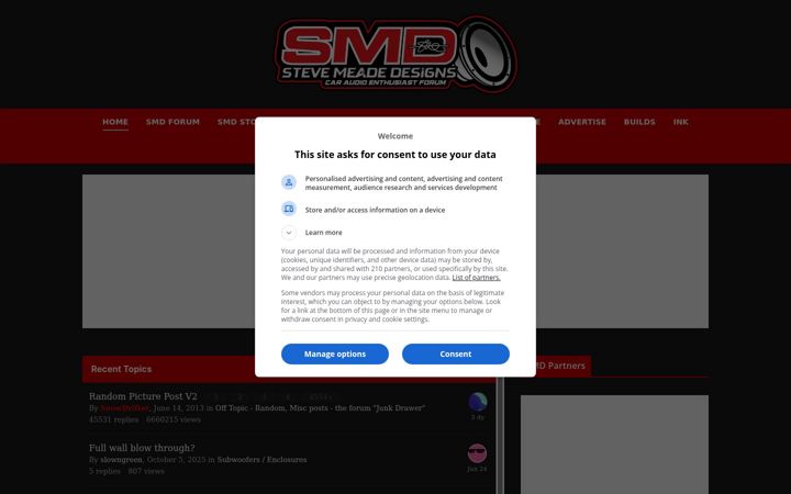 Screenshot of stevemeadedesigns.com
