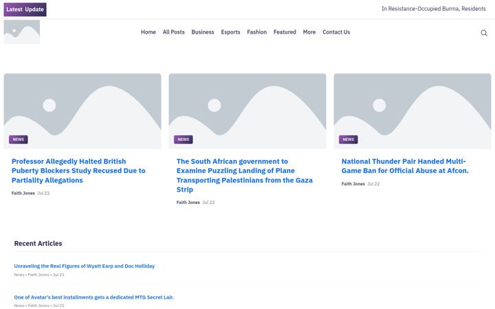 Screenshot of supremeroyalbase.com