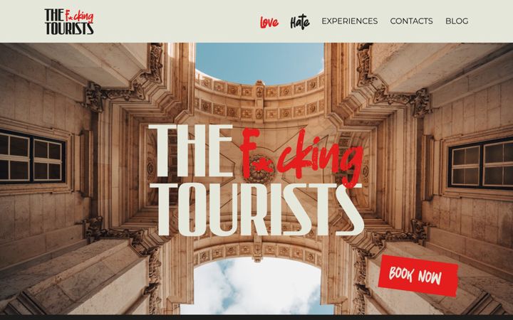 Captură de ecran a theftourists.com