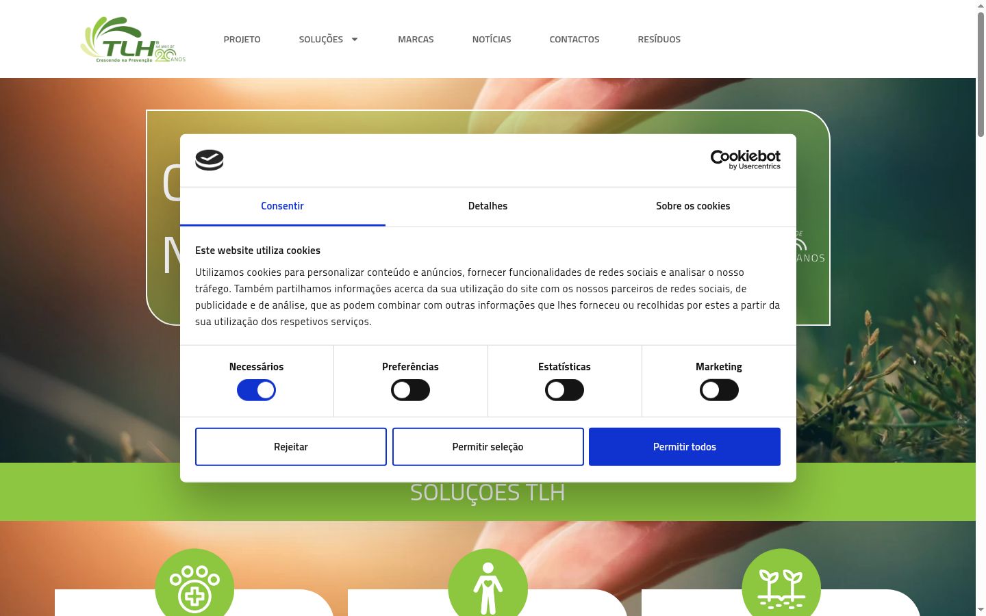 Screenshot of the consent banner shown before any interaction
